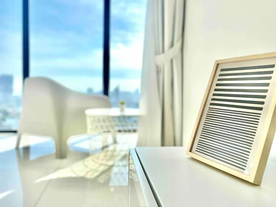 Beacon Executive Suites #Warmth #Skypool #Georgetown #5Pax #2Br 2Bath #2Queen 1Single #Quality Well Maintained #Private Host Malaysia