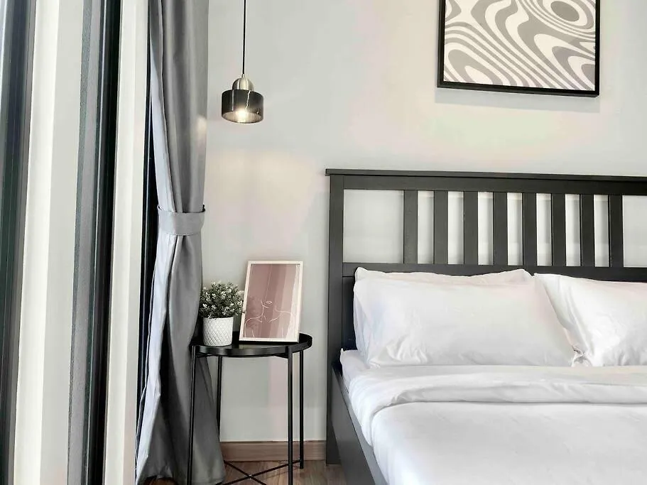 Daire Beacon Executive Suites #Warmth #Skypool #Georgetown #5Pax #2Br 2Bath #2Queen 1Single #Quality Well Maintained #Private Host