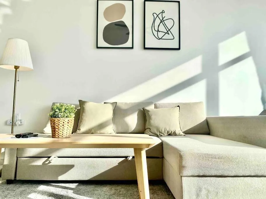 Beacon Executive Suites #Warmth #Skypool #Georgetown #5Pax #2Br 2Bath #2Queen 1Single #Quality Well Maintained #Private Host