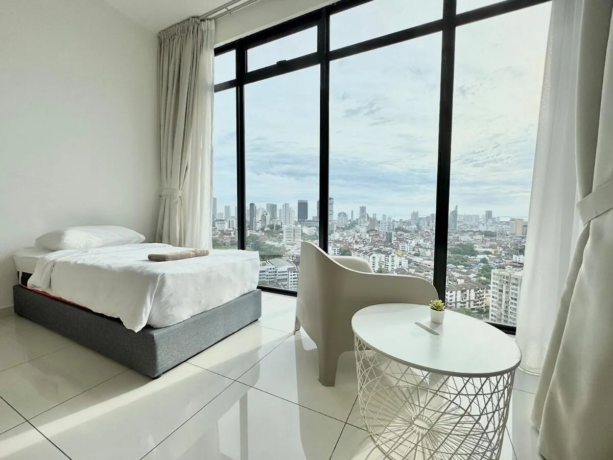 Daire Beacon Executive Suites #Warmth #Skypool #Georgetown #5Pax #2Br 2Bath #2Queen 1Single #Quality Well Maintained #Private Host